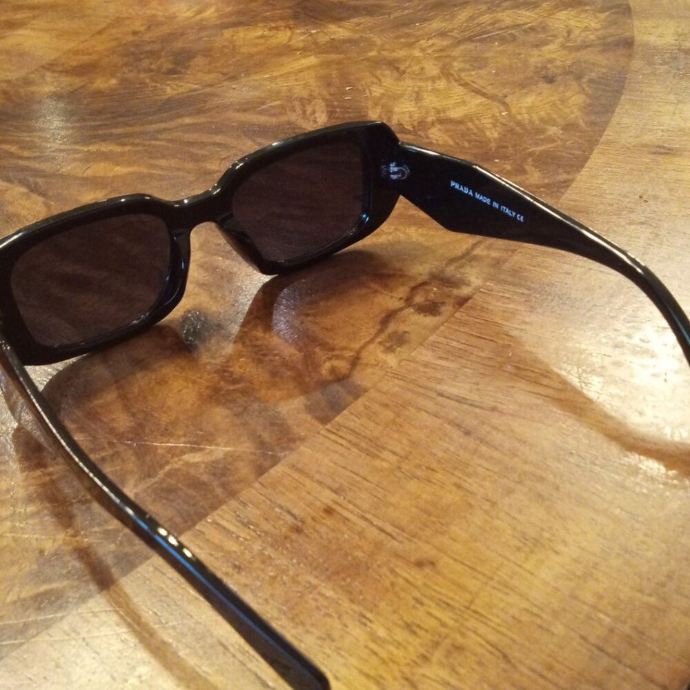 Prada Sunglasses - Picture 4 of 6